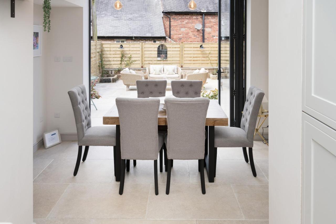 Townhouse By Harrogate Serviced Apartments Exterior photo