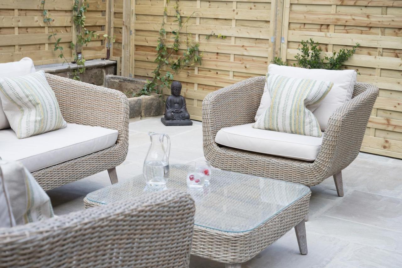 Townhouse By Harrogate Serviced Apartments Exterior photo