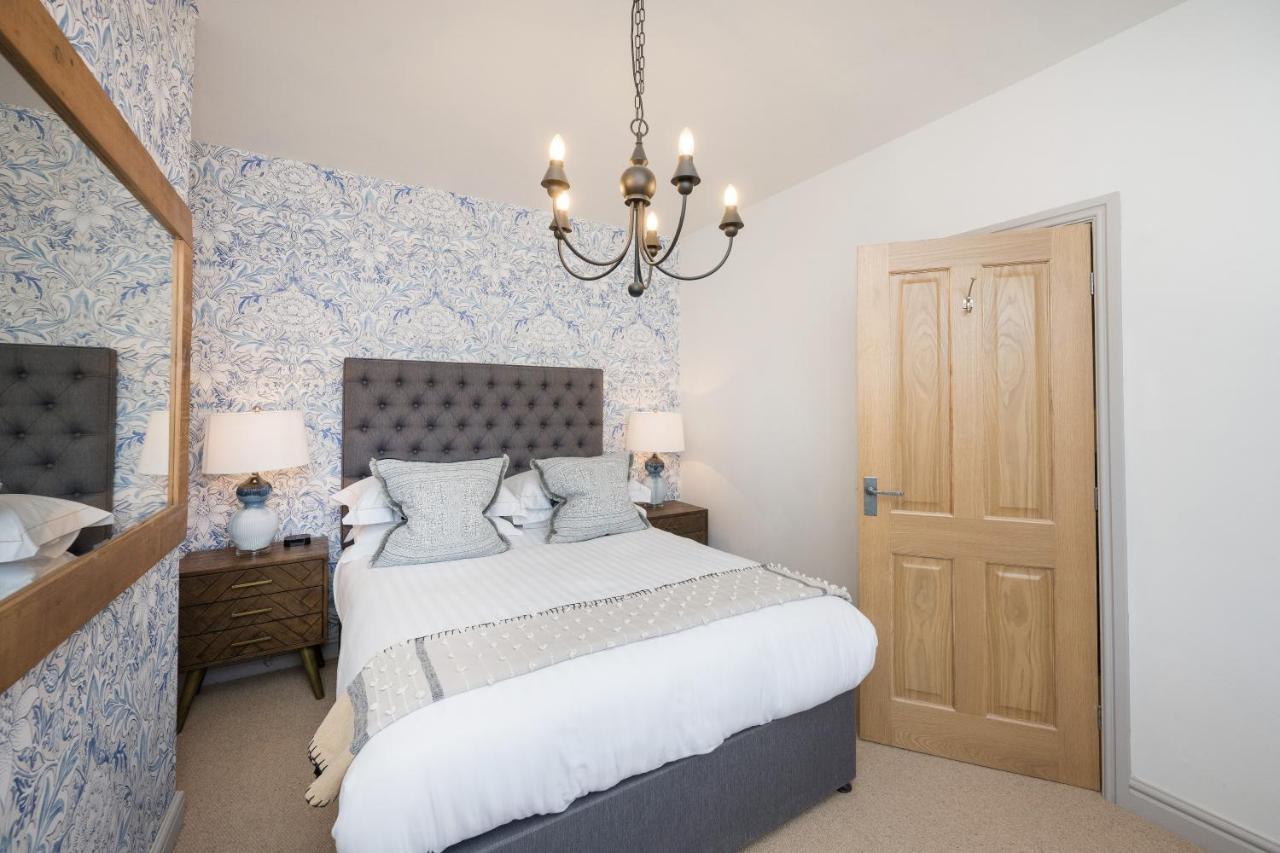 Townhouse By Harrogate Serviced Apartments Exterior photo
