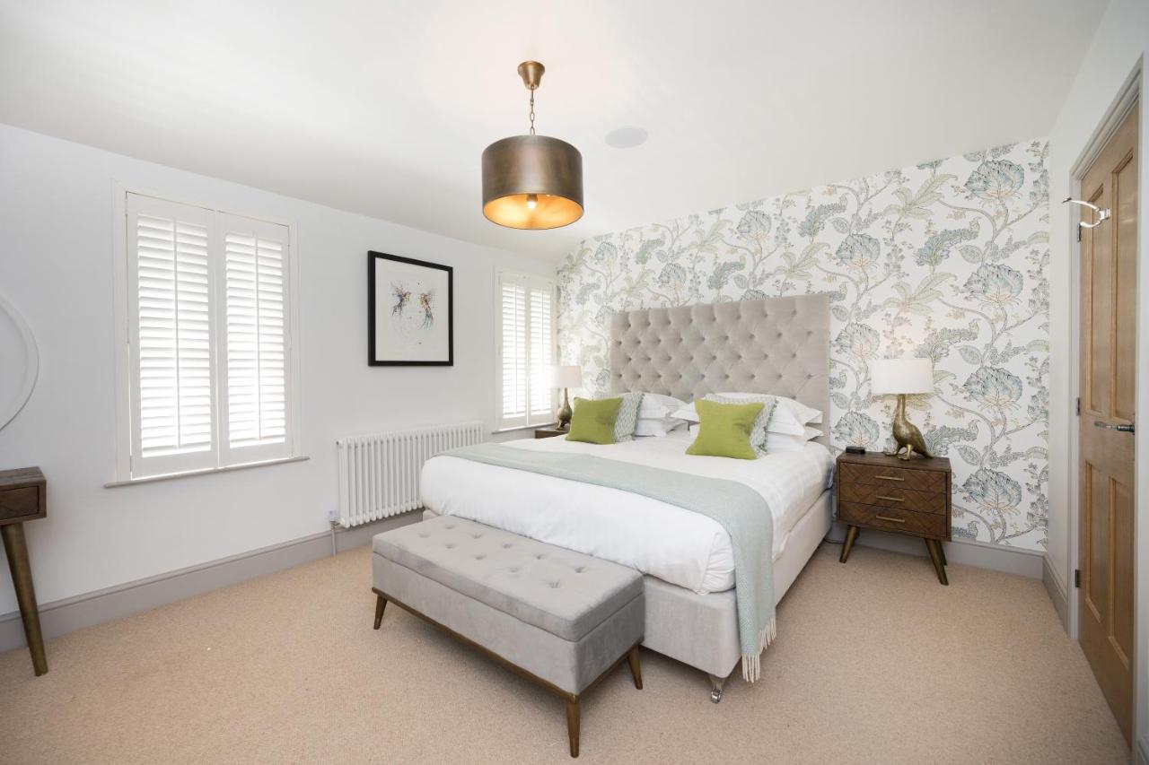 Townhouse By Harrogate Serviced Apartments Exterior photo